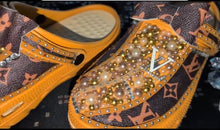 Load image into Gallery viewer, Custom Crocs
